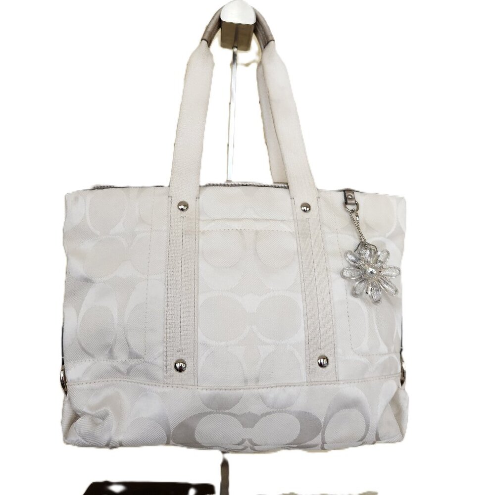Coach Kyra Daisy Shoulder Bag Satchel Purse
